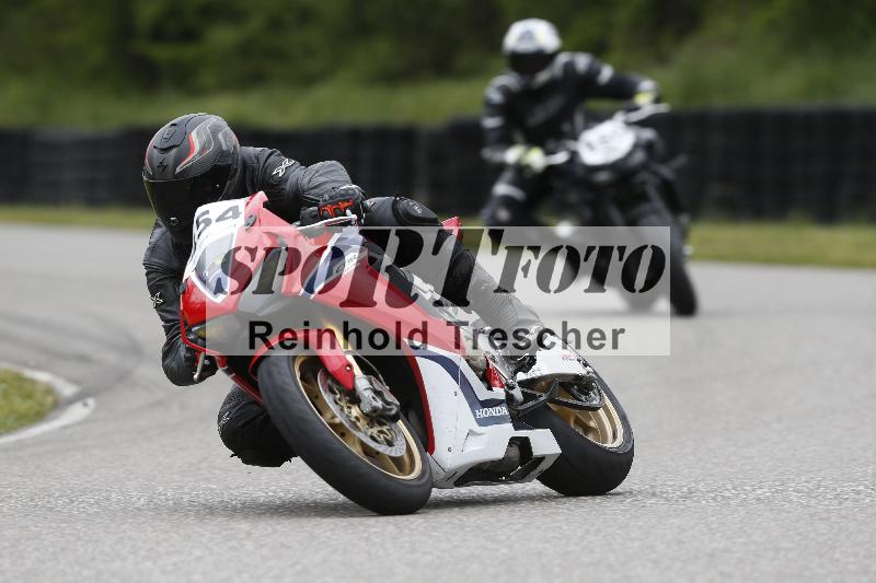 Archiv-2025/08 20.04.2025 Speer Racing ADR/Gruppe gruen/454